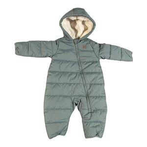 Little Planet by Carter’s NWT